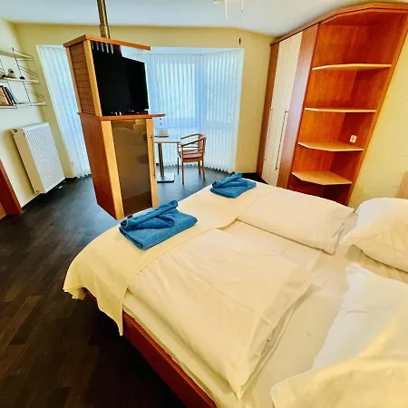 Residenz Seestern, Seenest * Rostock