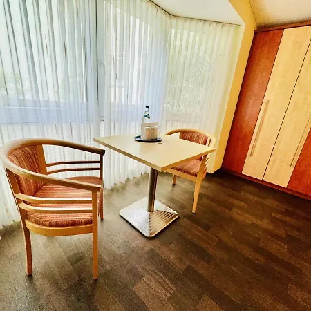 Residenz Seestern, Seenest * ロストック